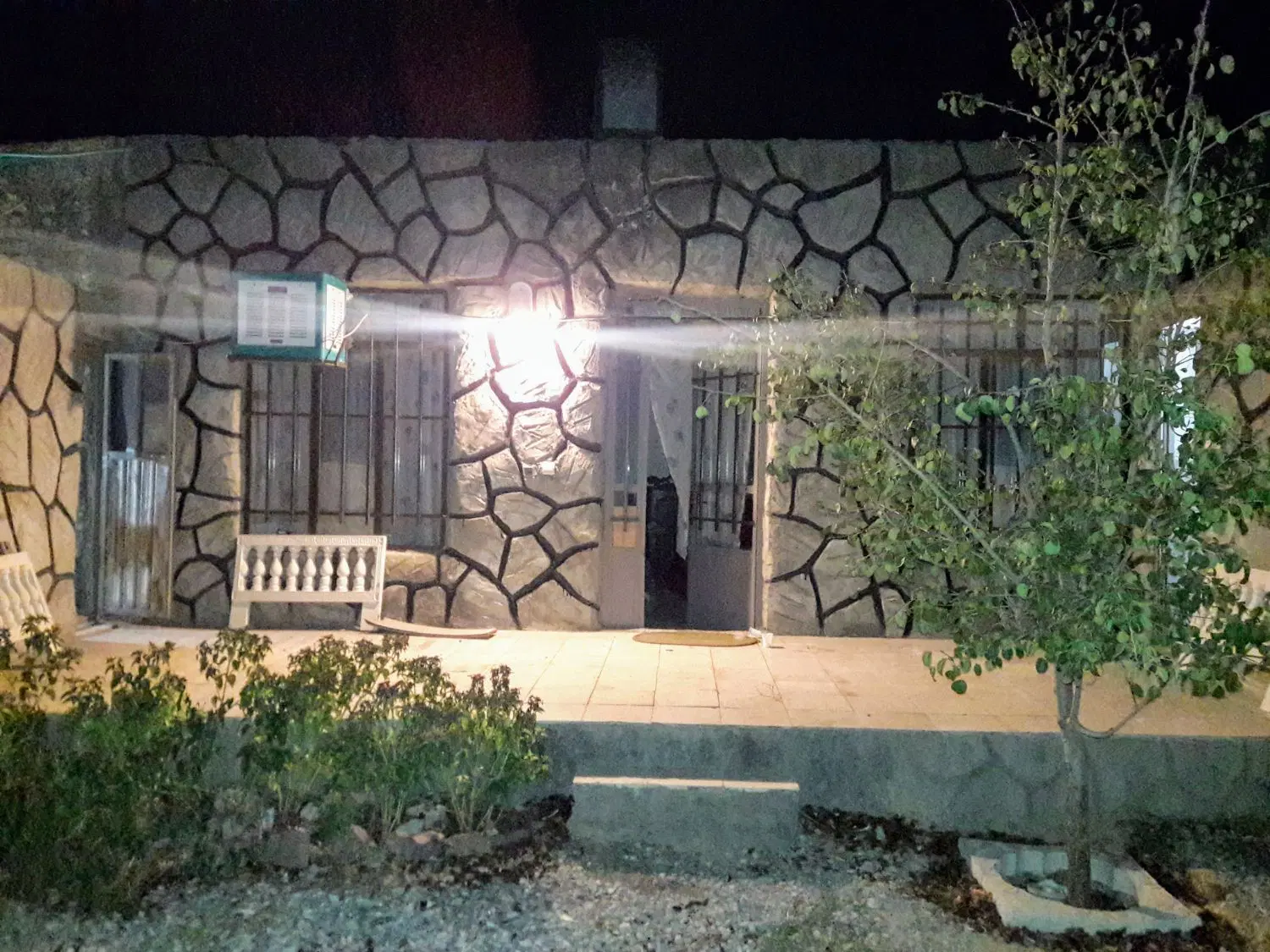 اجاره باغ ۵۰۰ متری برای انبار یاغیره