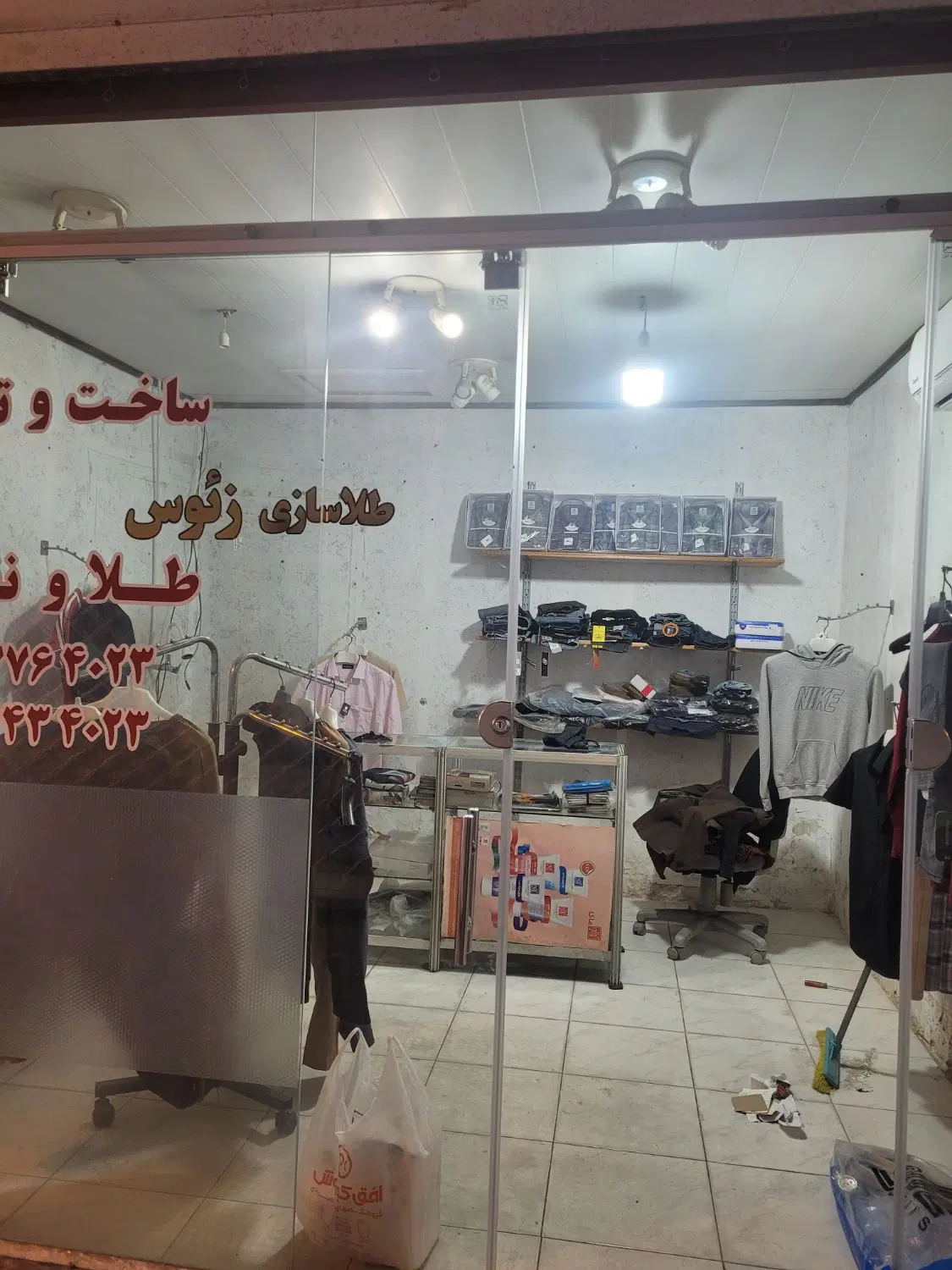 اجاره مغازه ۱۲ متری در راسته طلافروشی
