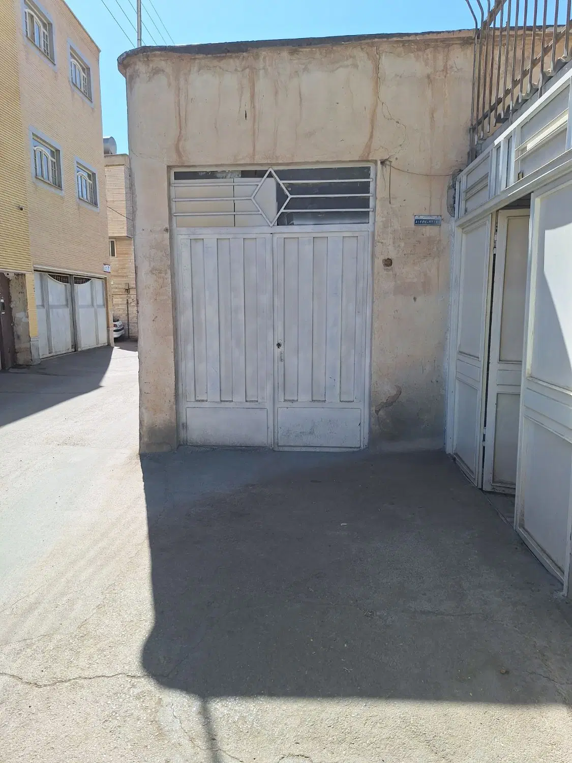 اجاره یک واحد دربست ۷۰ متری،خیابان استانداری