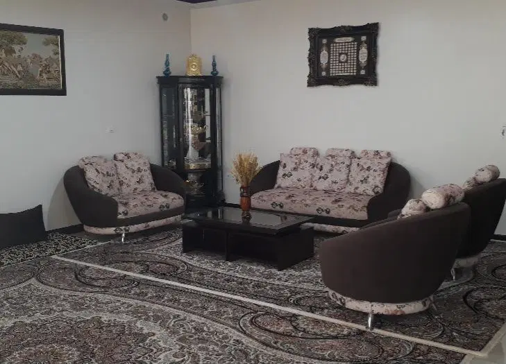 خانه ای اجاره ای مرتب با تمام امکانات