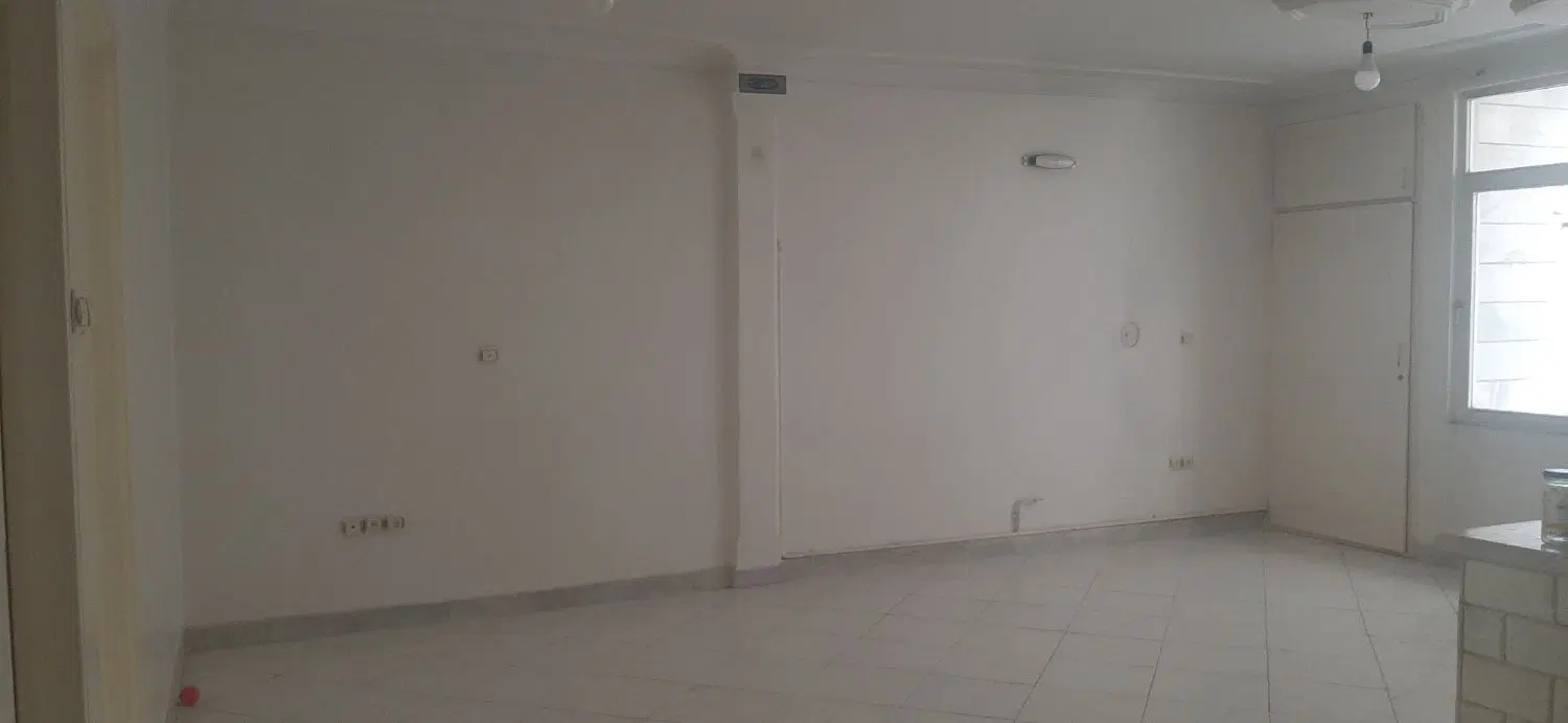 اپارتمان تک واحدی ۷۰متر شکوفه