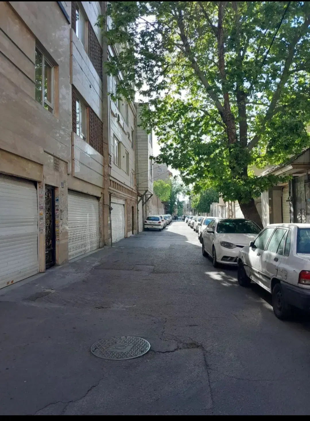 پارکینگ جهت پارک خودرو