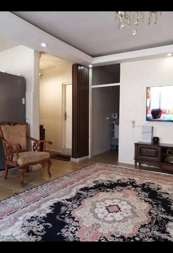 واحد 55 متری نقلی و نورگیر و خوش نقشه