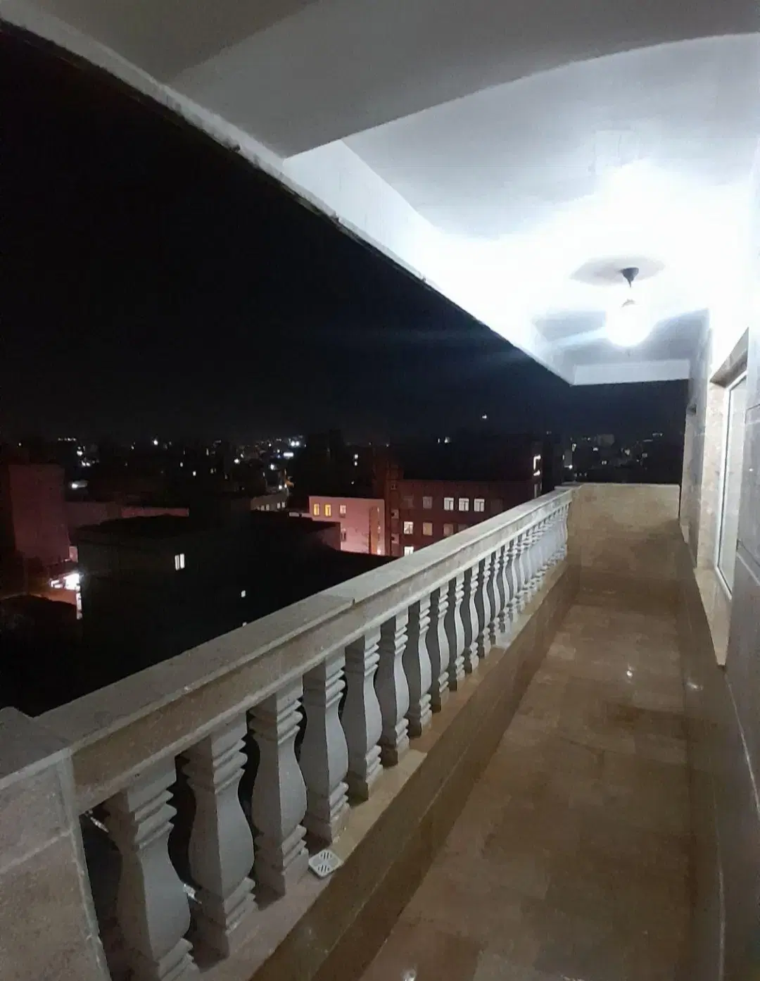 واحد نوساز110متری آخره آقا کاظم  کوچه رضا زاده