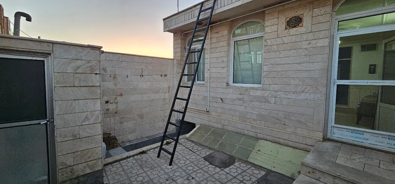 همکف و زیر زمین فروشی