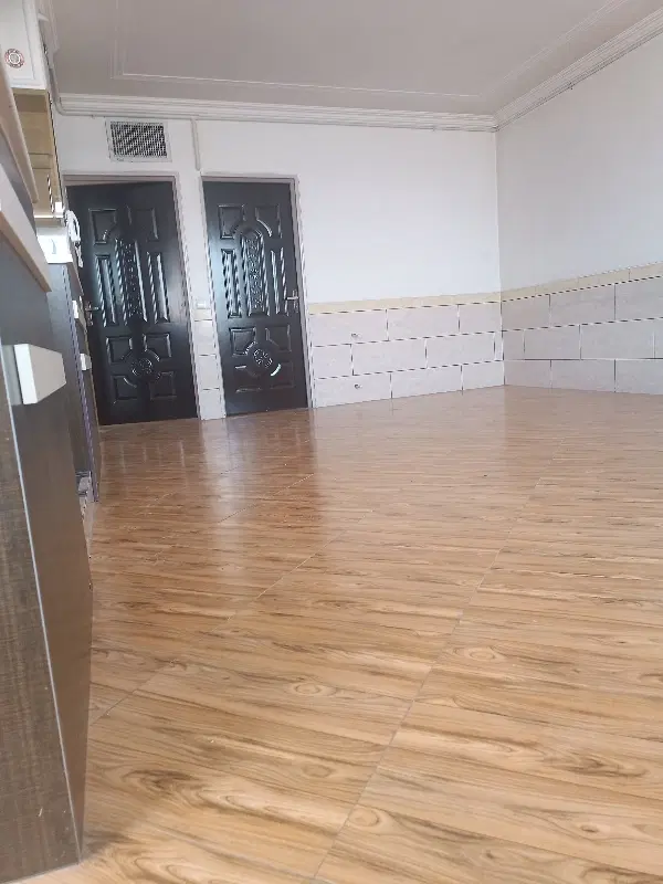 واحد۸۵متری واقع در خیابان مدیریت