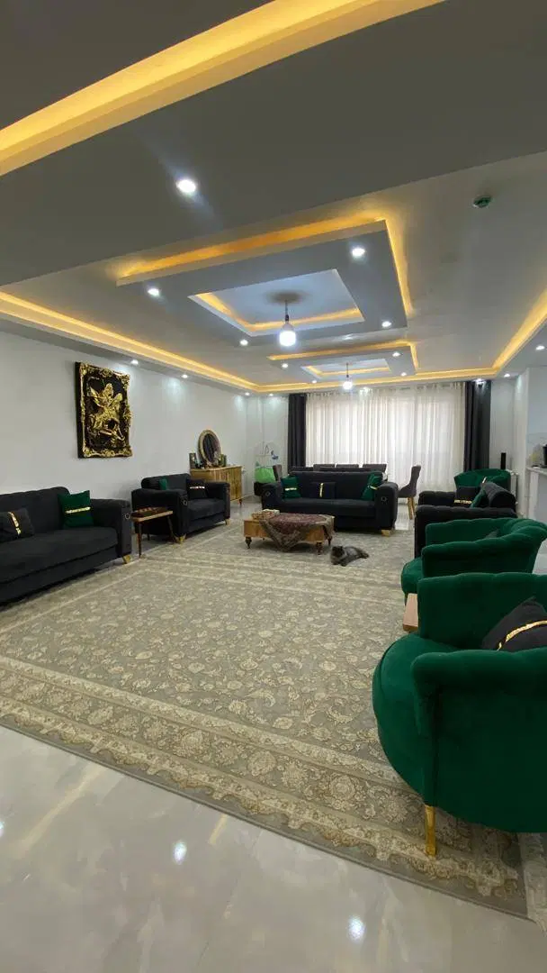 آپارتمان ۱۴۰ متری
