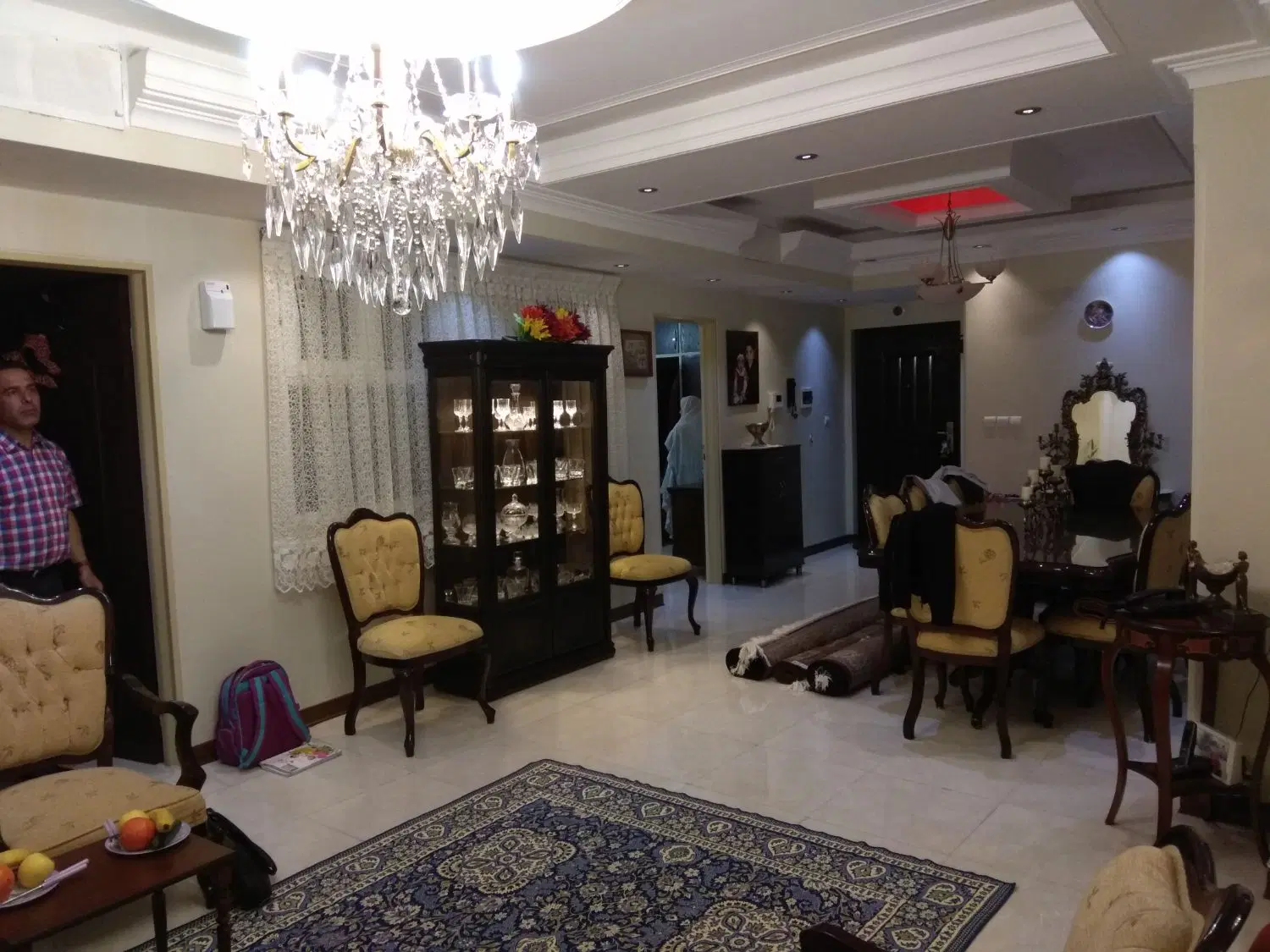 اجاره آپارتمان دو خوابه خیابان علایی