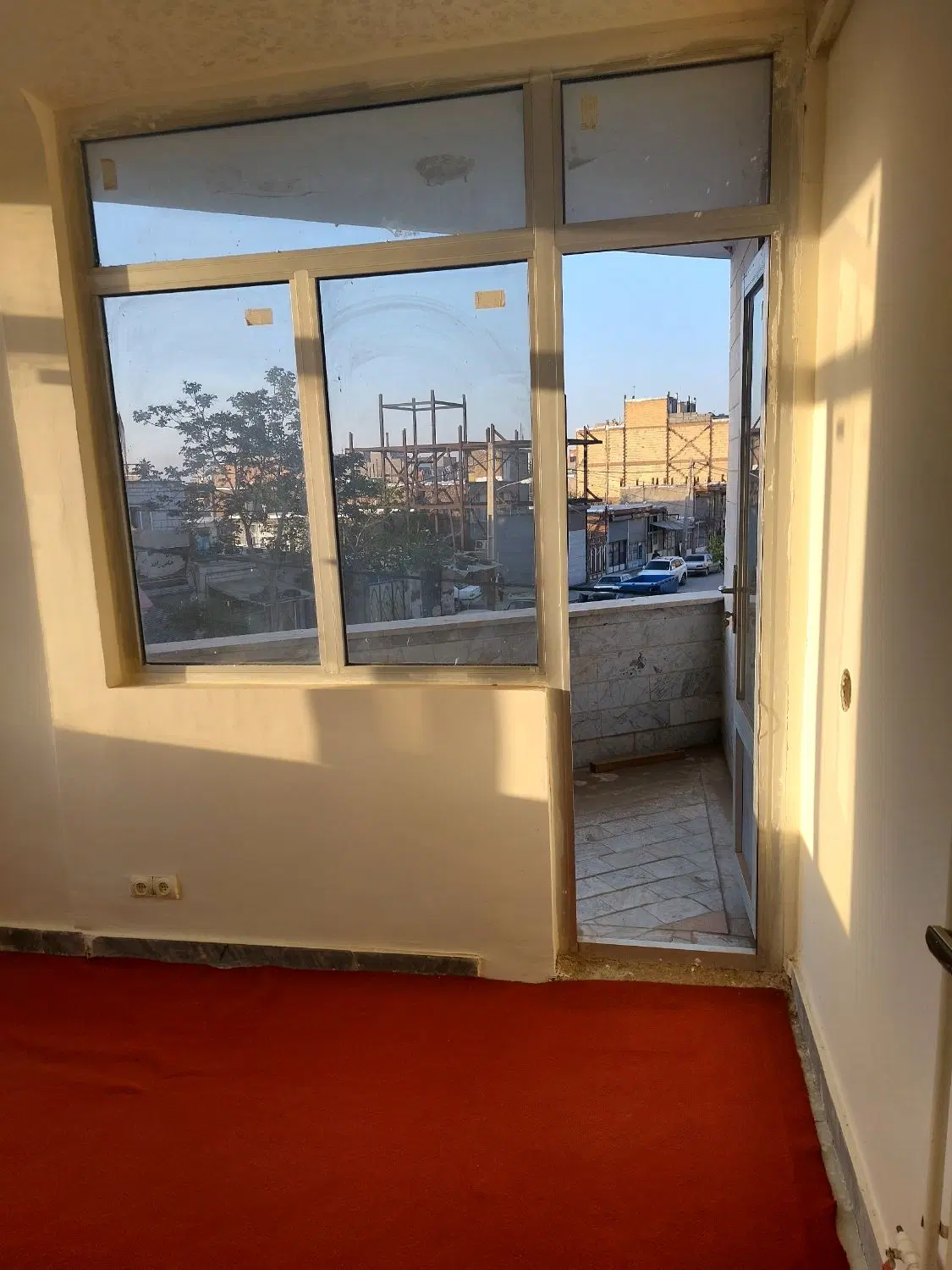 واحد بر خیابان نصرالهی