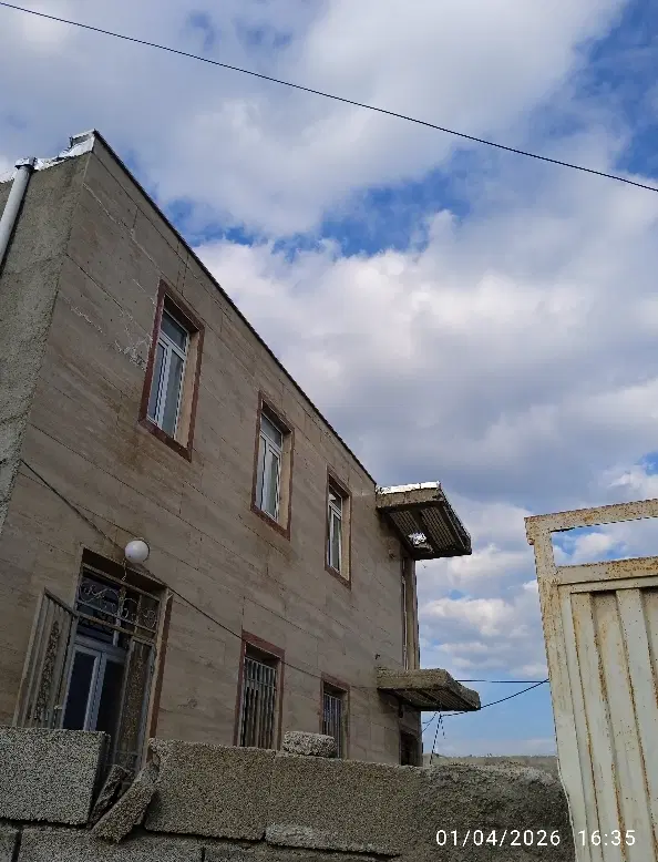 فروش زمین وخانه در روستای کله سر