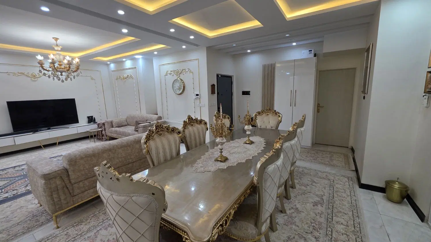 آپارتمان کوچه یکم (پارک) افسریه