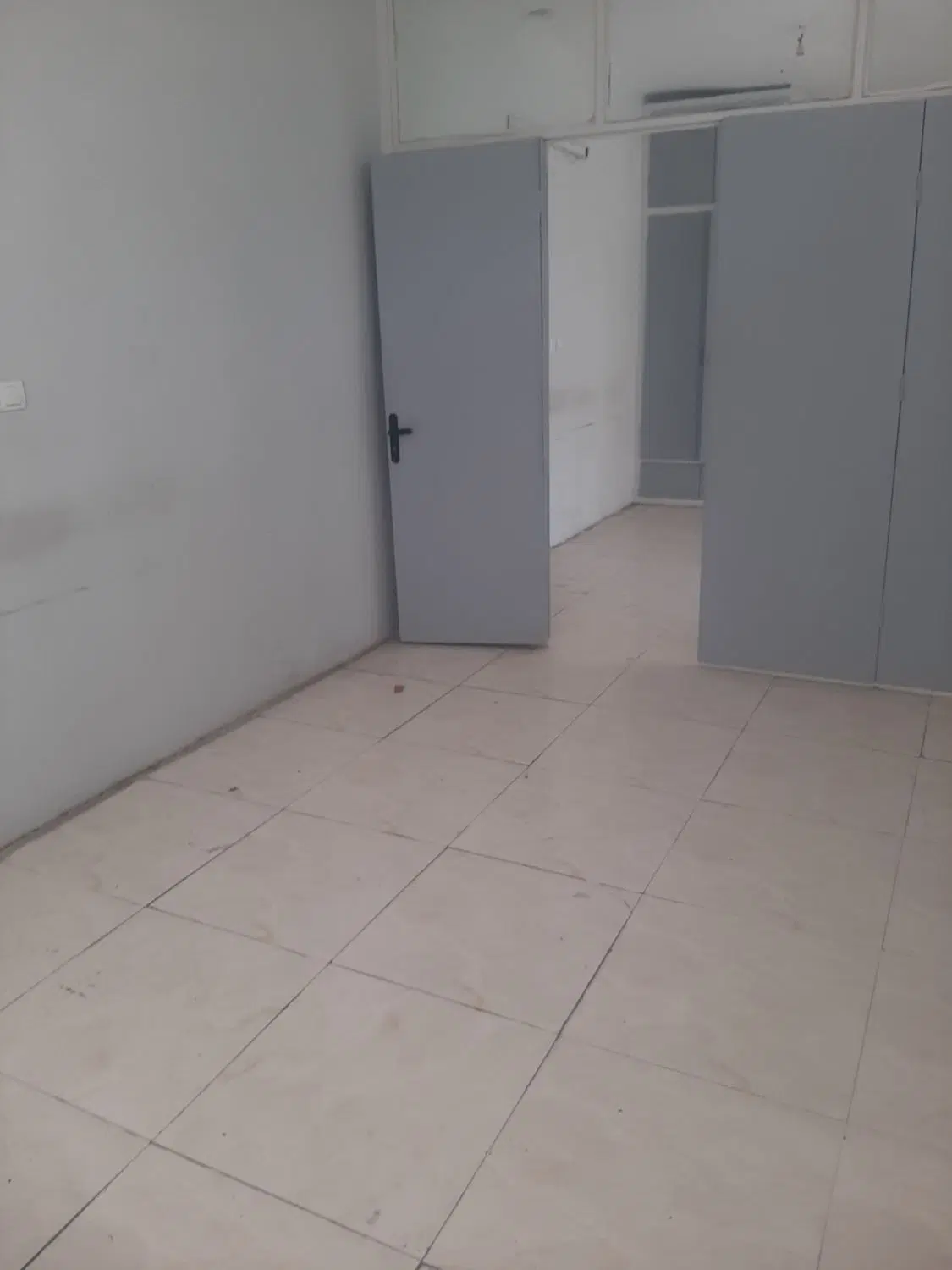 ۸۴مترموقعیت اداری چهارراه گلی