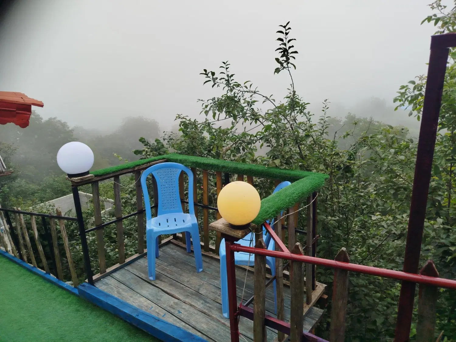 ویلا کلبه جنگلی سیاوش در روستای مادکوه جواهرده