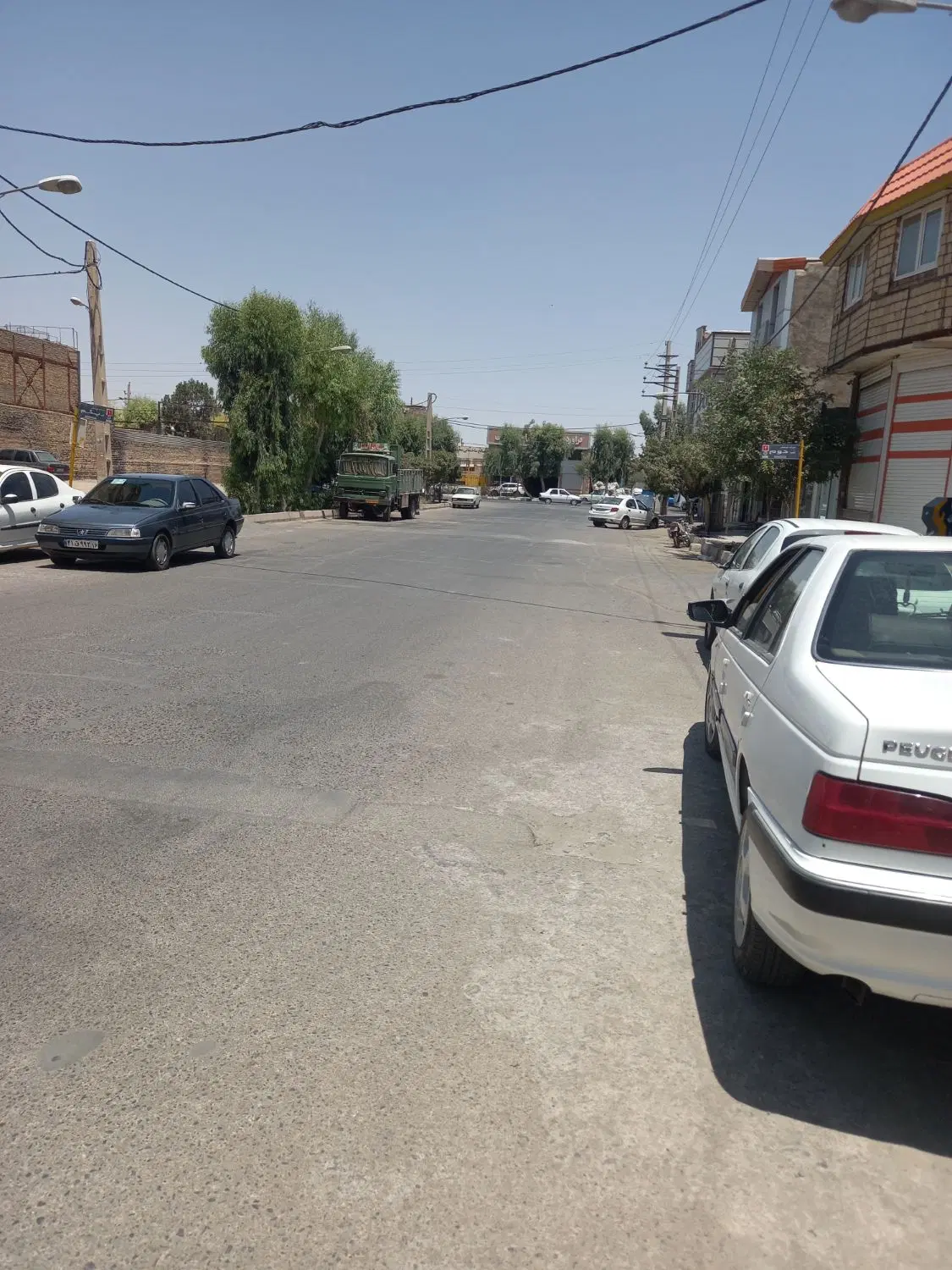 اجاره مغازه به متراژ 100 متر
