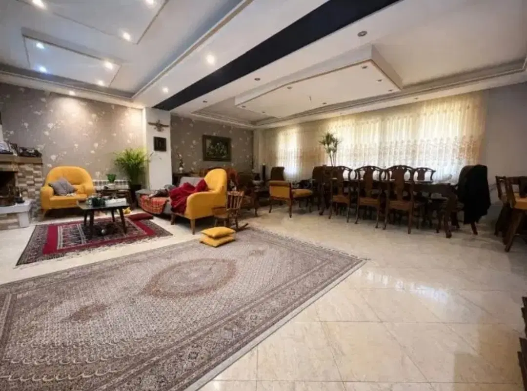 ۱۱۸ متر_۳ خواب _ تاپ لوکیشن غربی ها