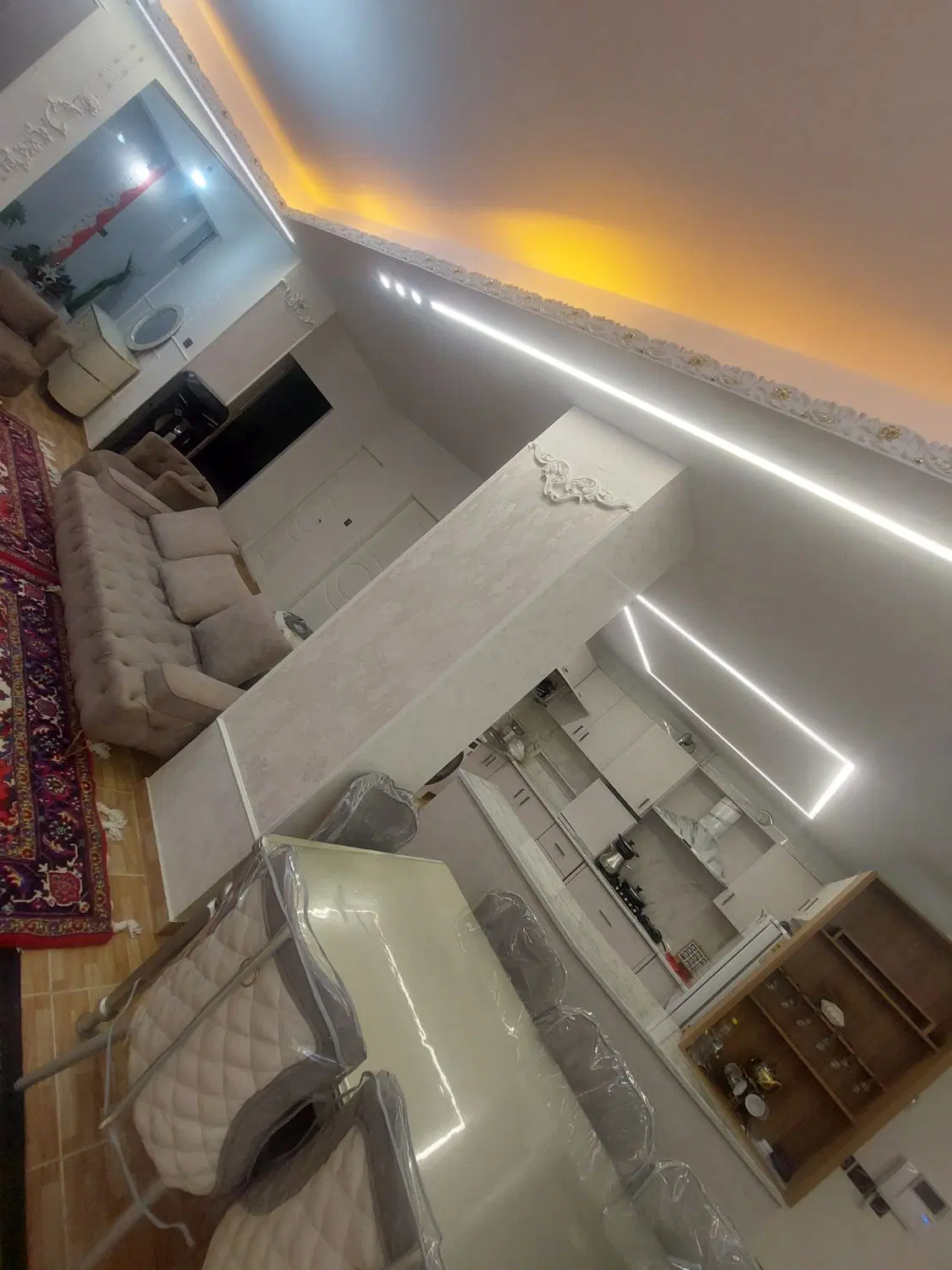 حیاط ویلایی۲۶۰مترلوکس باساخت وساز۸طبقه مجاز