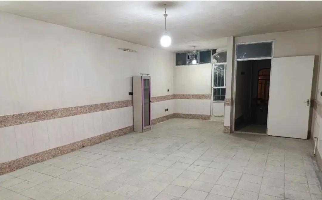 خانه اجاره ای هشتاد متری مناسب مجرد و انبار