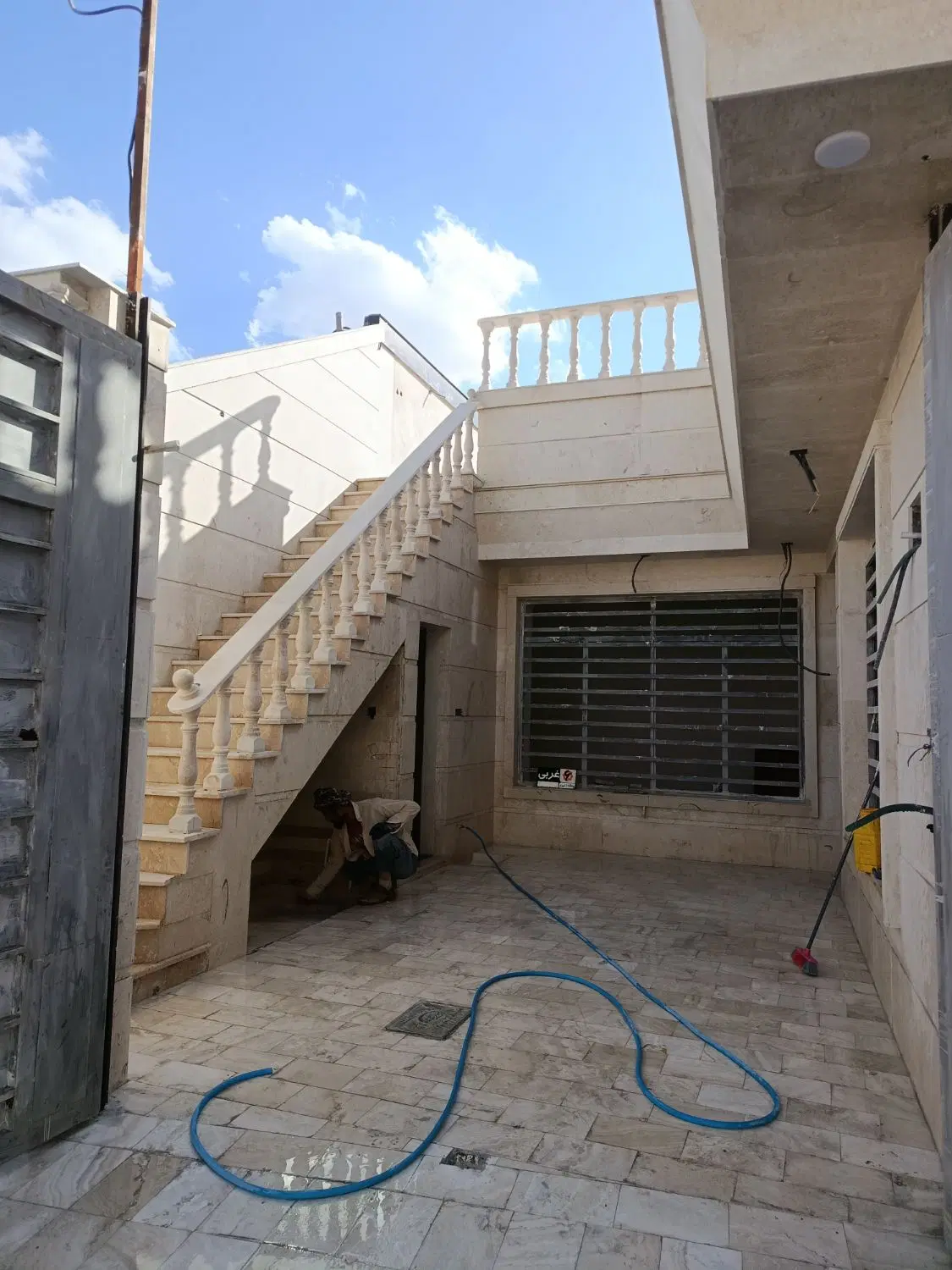 خانه خیابان سرباز
