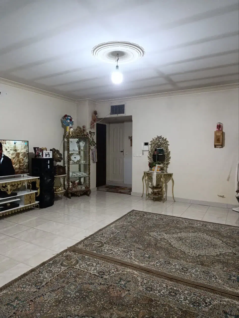 آپارتمان ۷۰ متری