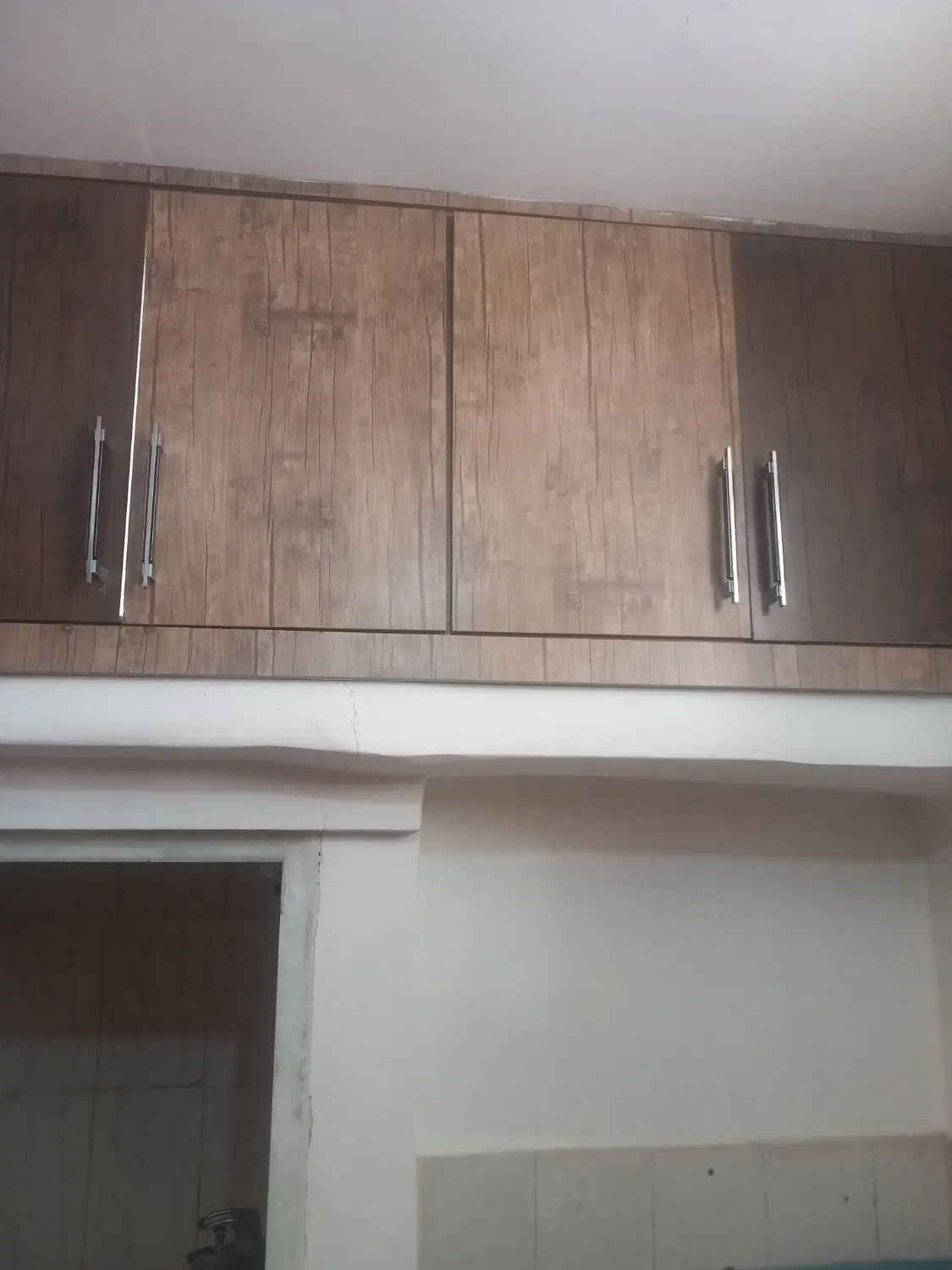 حیاط دربستی در خیابان اذربایجان