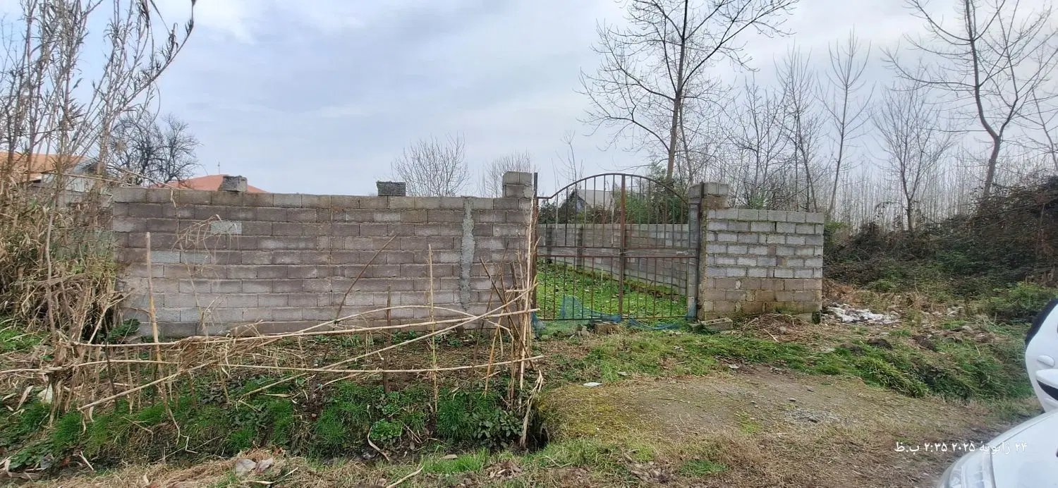 زمین کنار سر با مجوز ساخت