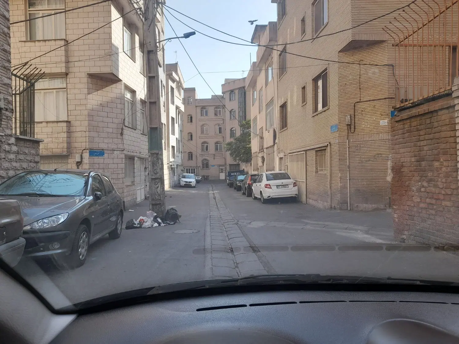 ۱۴۰ متر کلنگی پلیس اجاره دار_دونبش