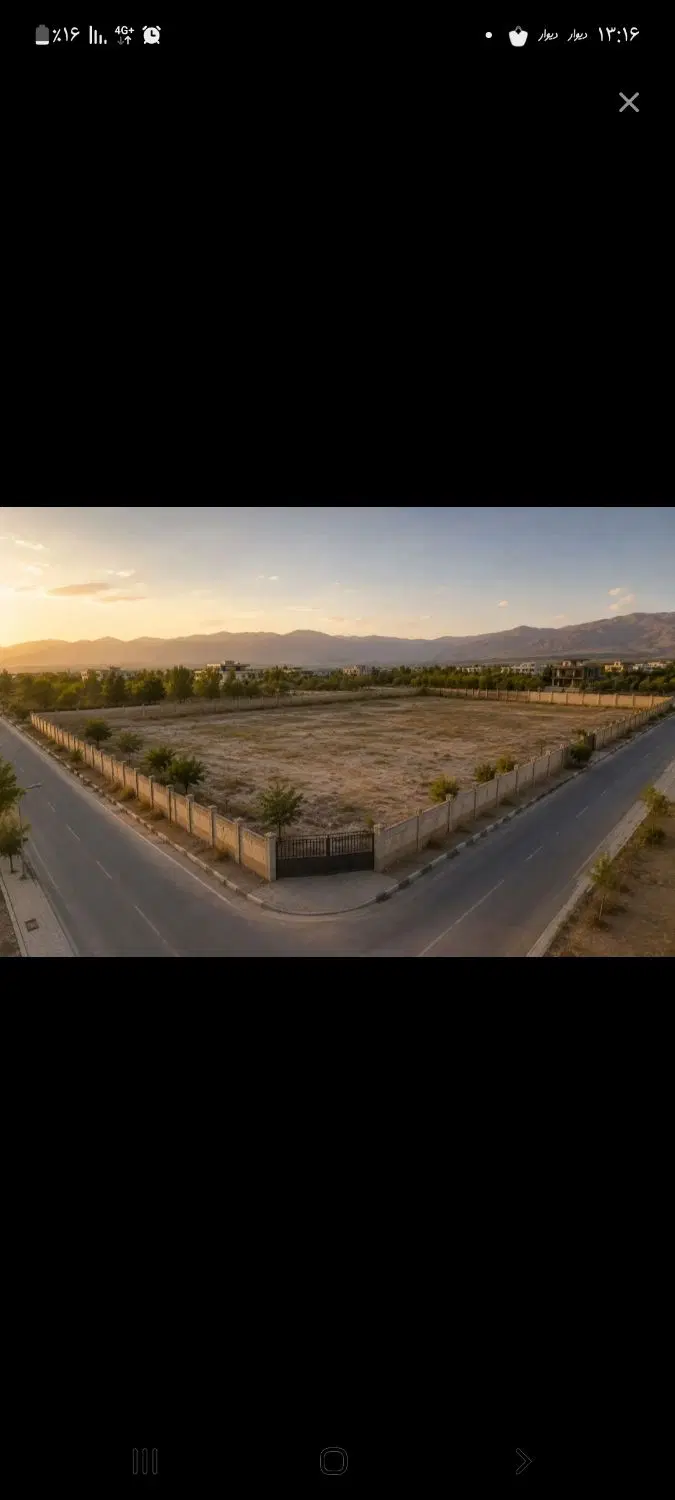 زمین حدود ۴۰۰ متر