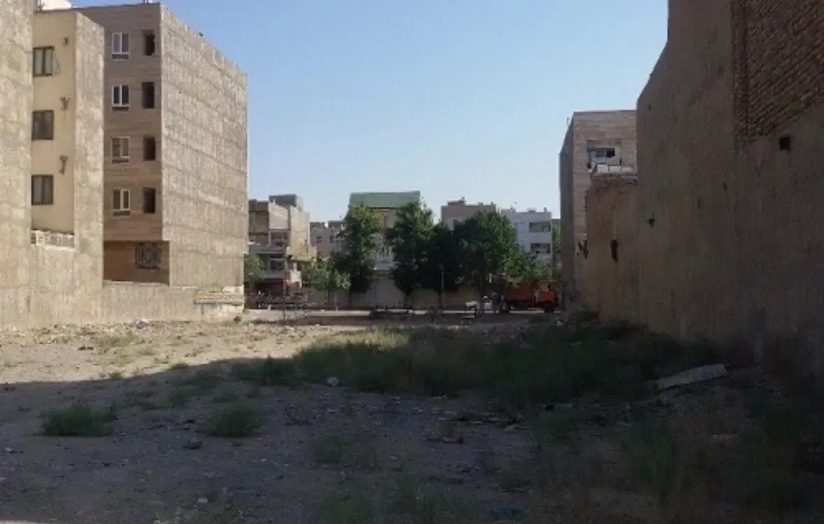 زمین مسکونی