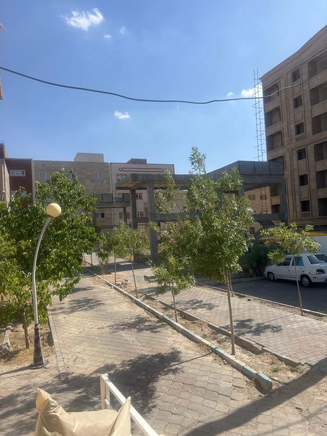 زمین تجاری متراژ بزرگ