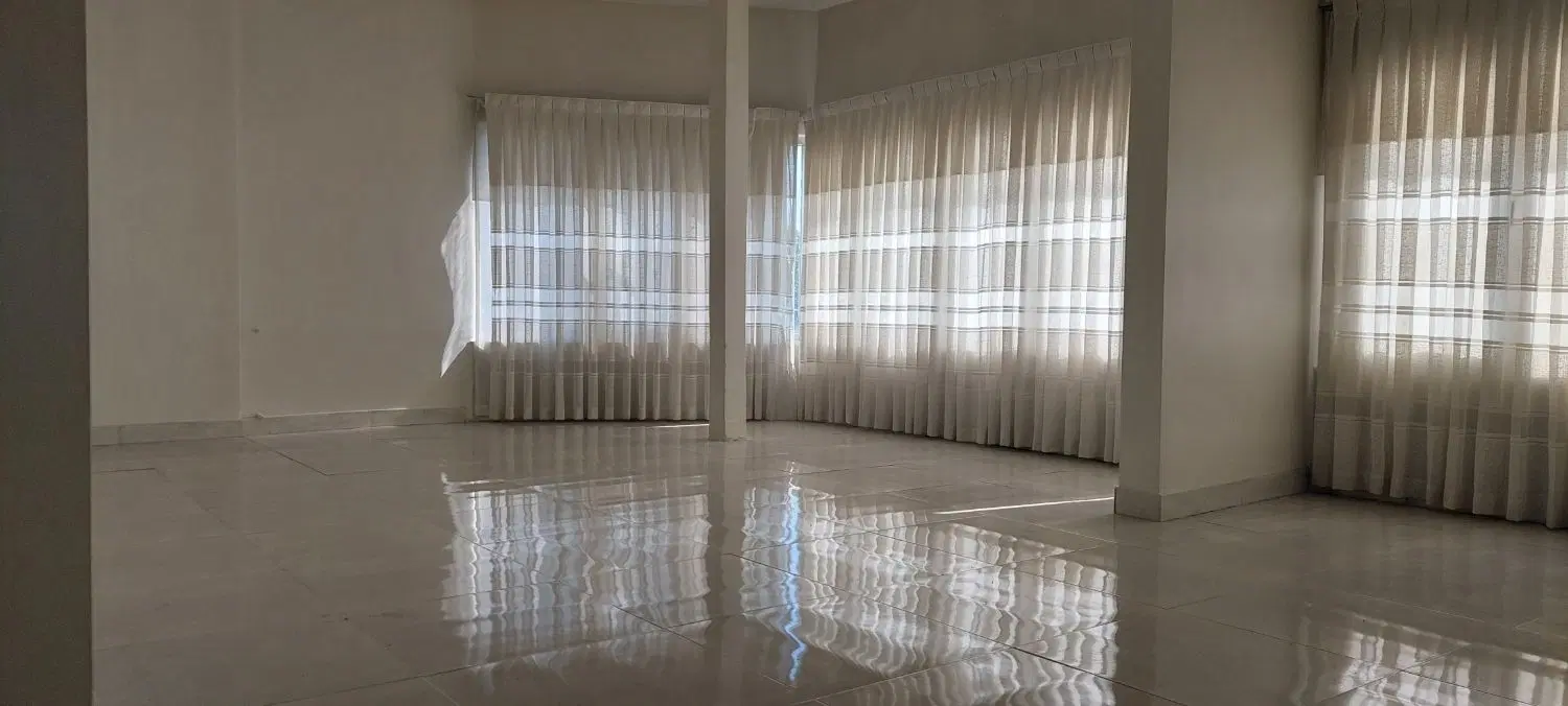 ۱۰۰ متر واحد دربستی