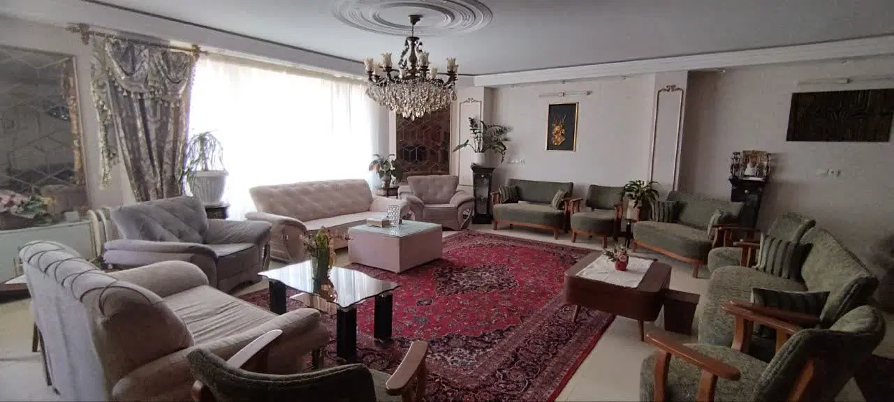 آپارتمان۱۸۰متری_تمیز_۳خواب