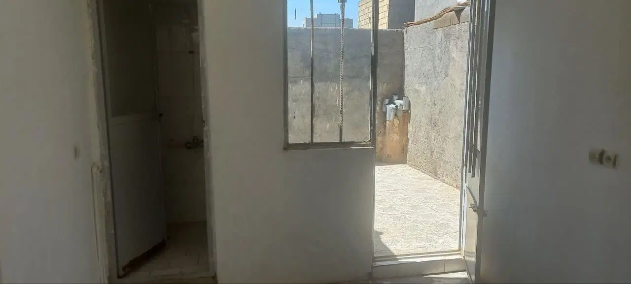 خانه55متری 3طبقه راه جدا