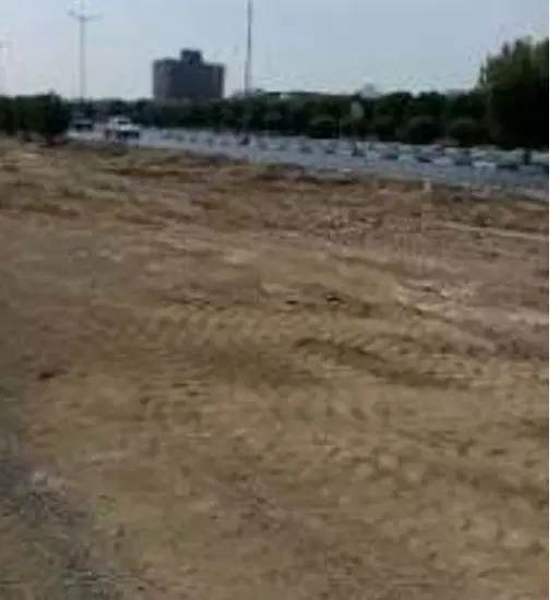 زمین مناسب ملی نیست
