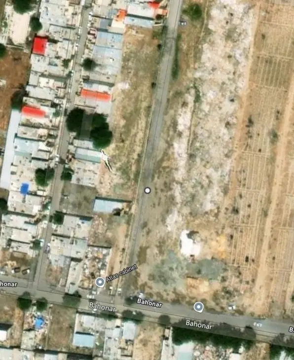 زمین ۸۱متر چهارم غربی کوچه جوادالائمه