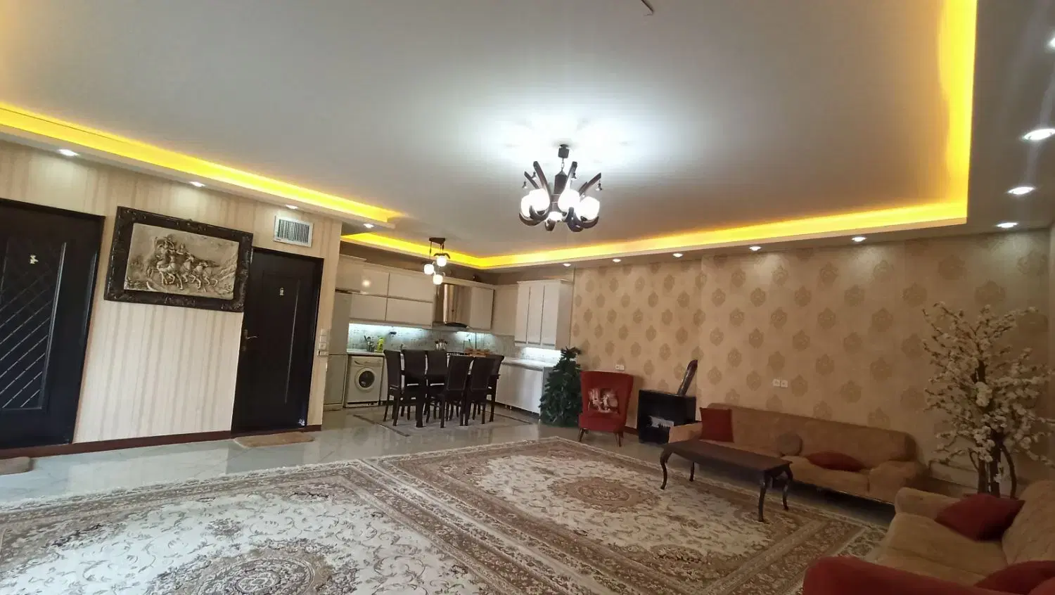 ویلا استخردار دوبلکس میدان آناهیتا