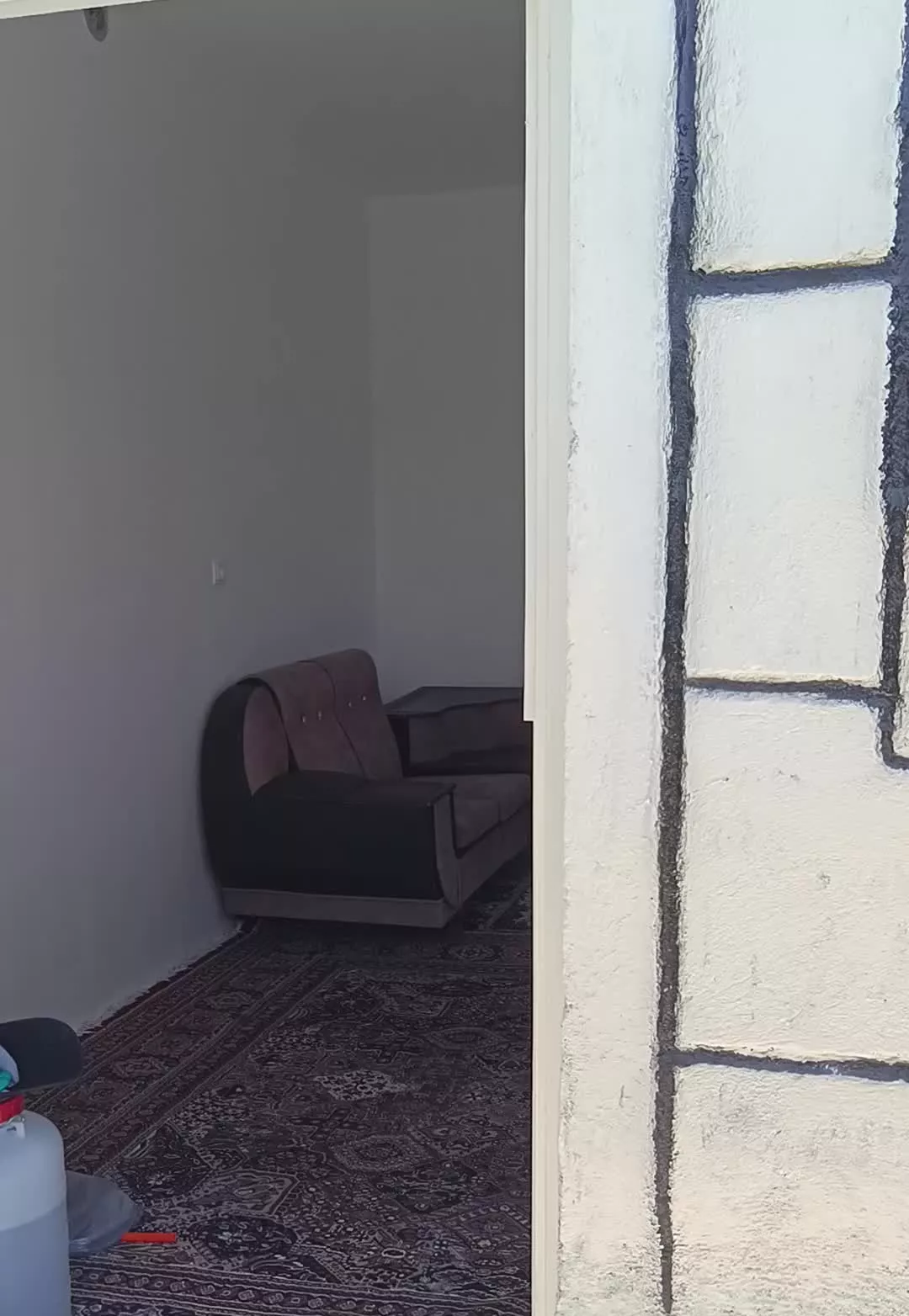 ویلای شش دانگ سند برجاده پول لازمم زیر قیمت