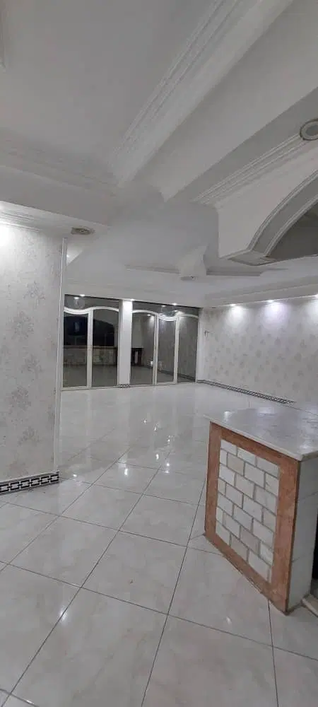پیروزی قیام جنوبی 120متر رهن اجاره