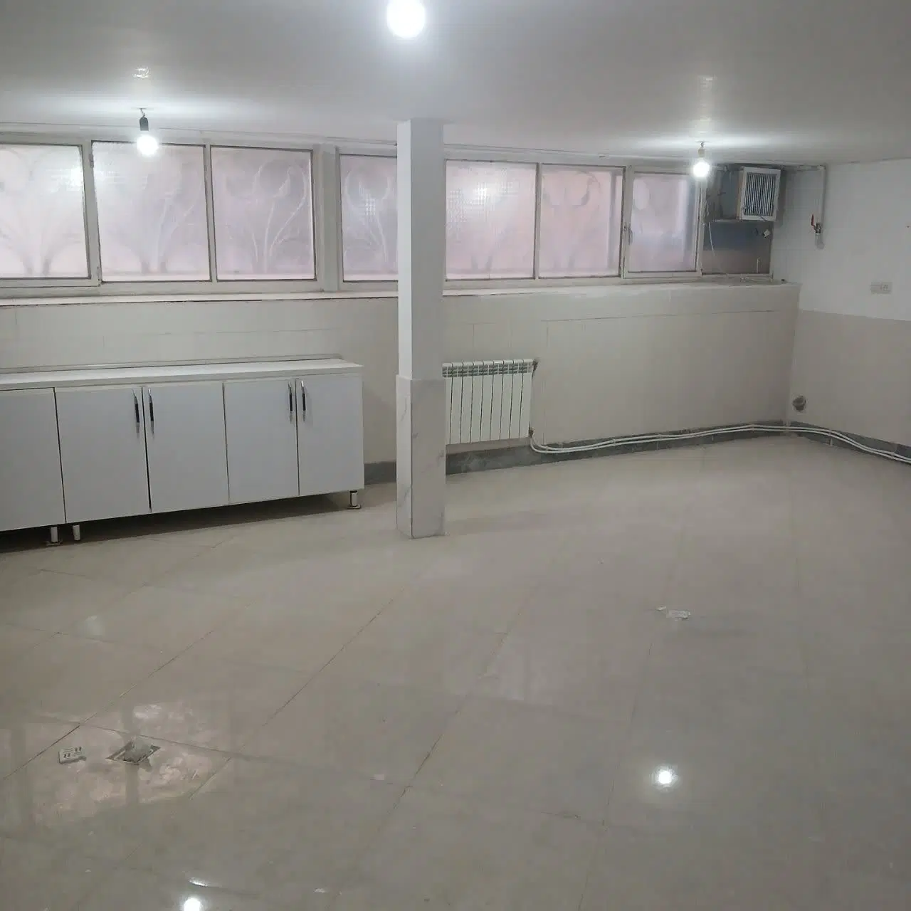 اجازه یک طبقه خانه ویلایی بسیار شیک و عالی