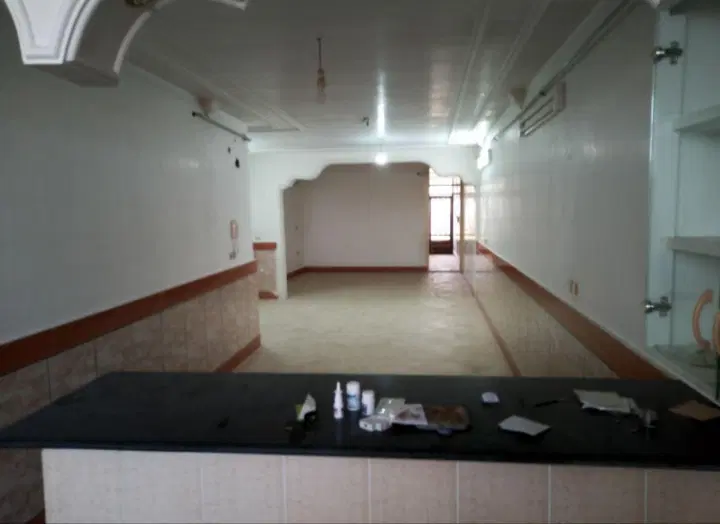 ملک تجاری مسکونی