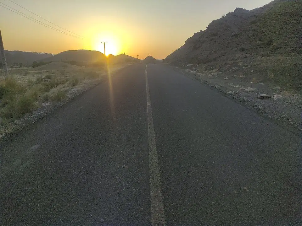 زمین شرف اباد
