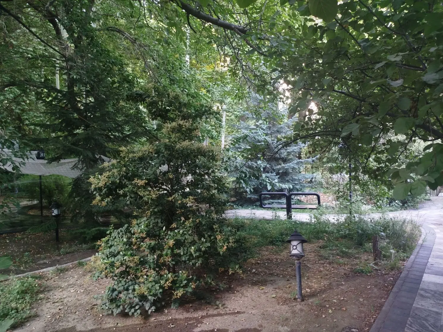 ۱۱۲۵۰باغ ویلایی سندششدانگ