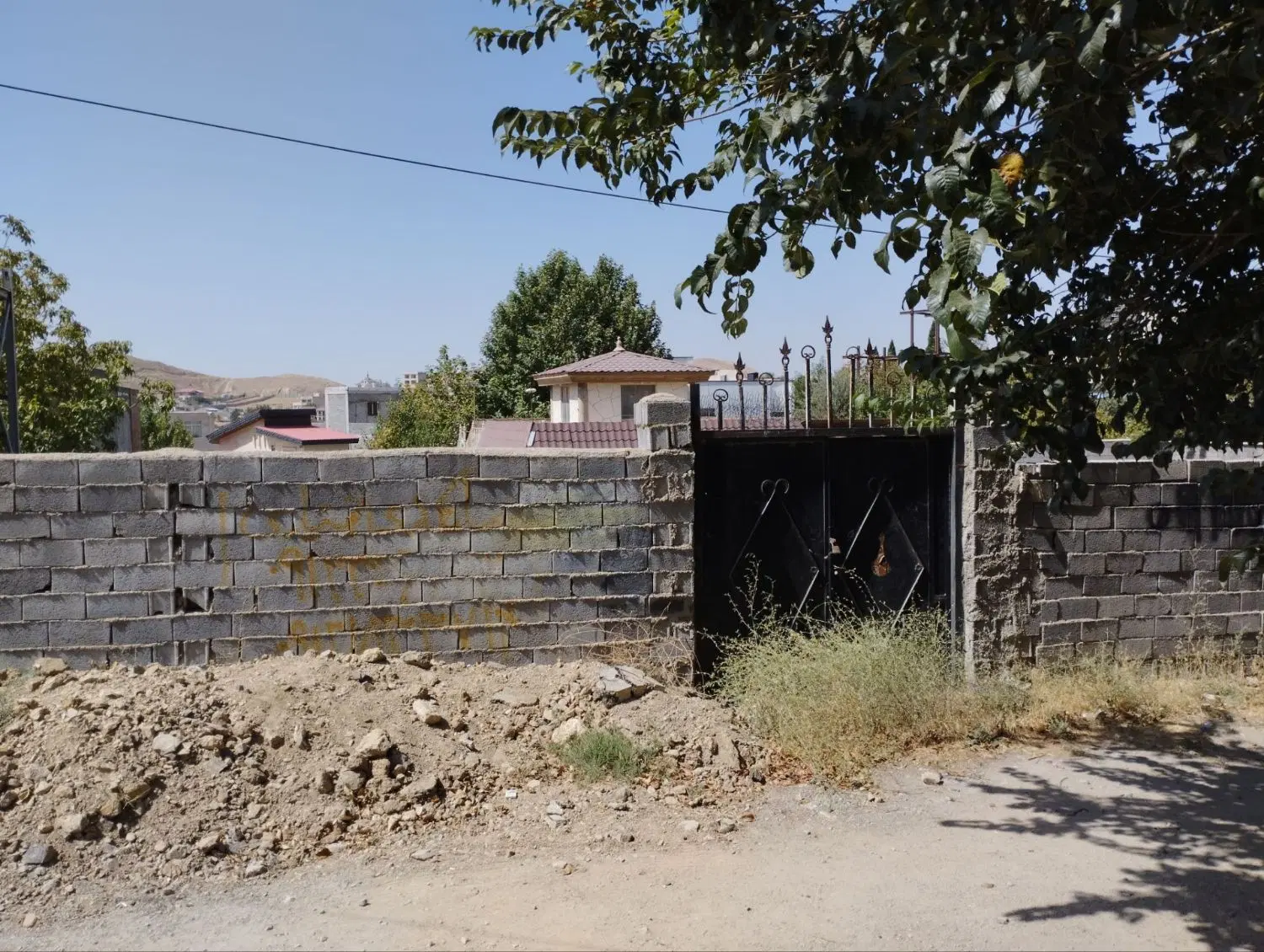 زمین مهرآباد ۲۰۰ متر