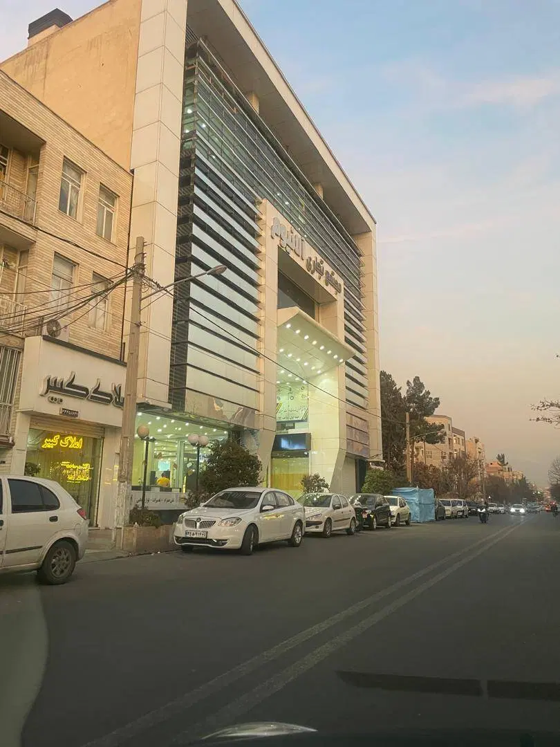 مغازه ۲۲.۵متر پاساژ آلانیوم طبقه ۱ گوهر دشت