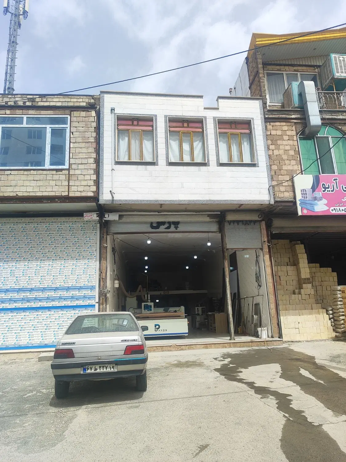 خانه فروشی در تعاون بر خیابان اصلی