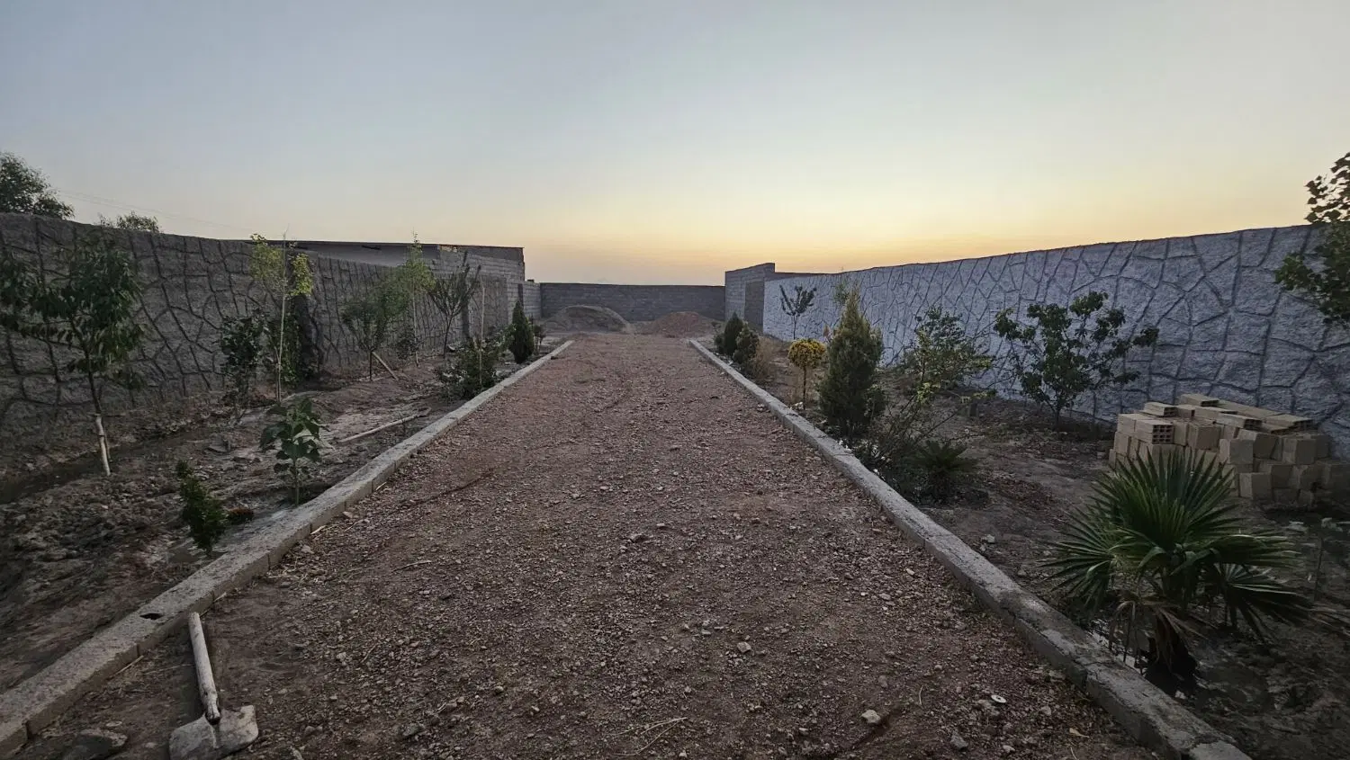 باغ چهاردیواری
