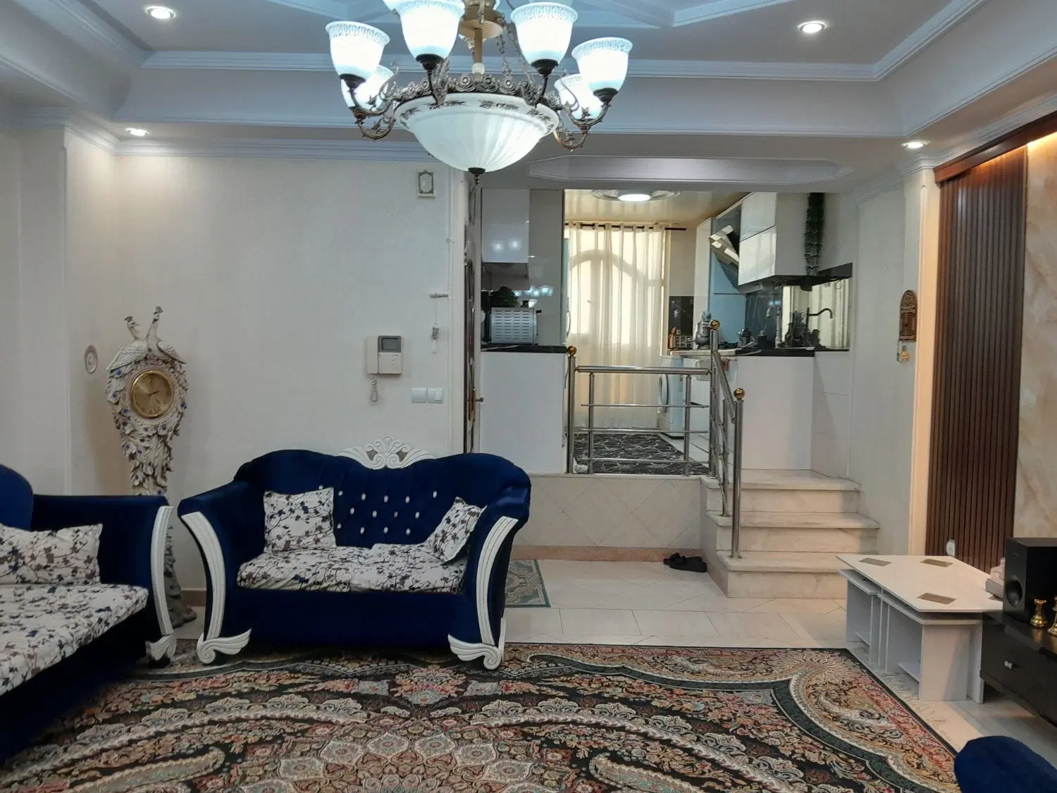 آپارتمان ۶۲ متر تمیز_تک واحدی