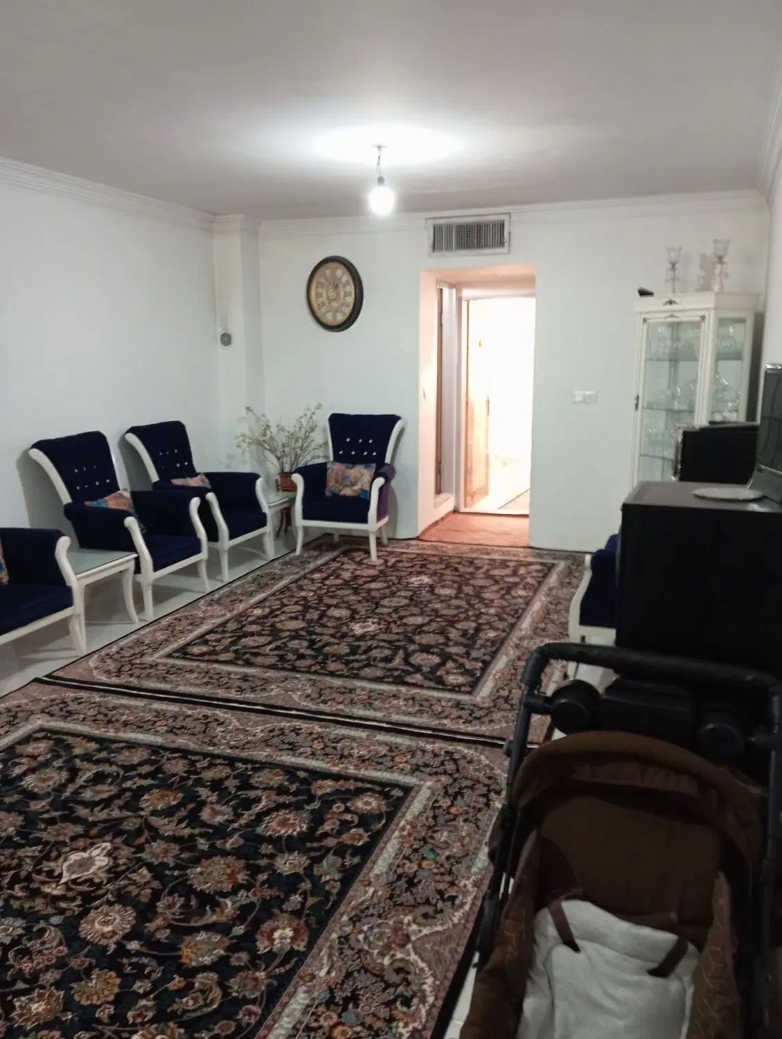 واحد 75 متری