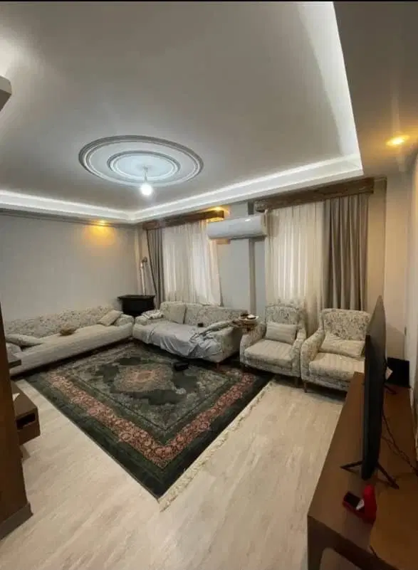 ۸۰متری در قلب معلم بازسازی شده پارکینگ دار