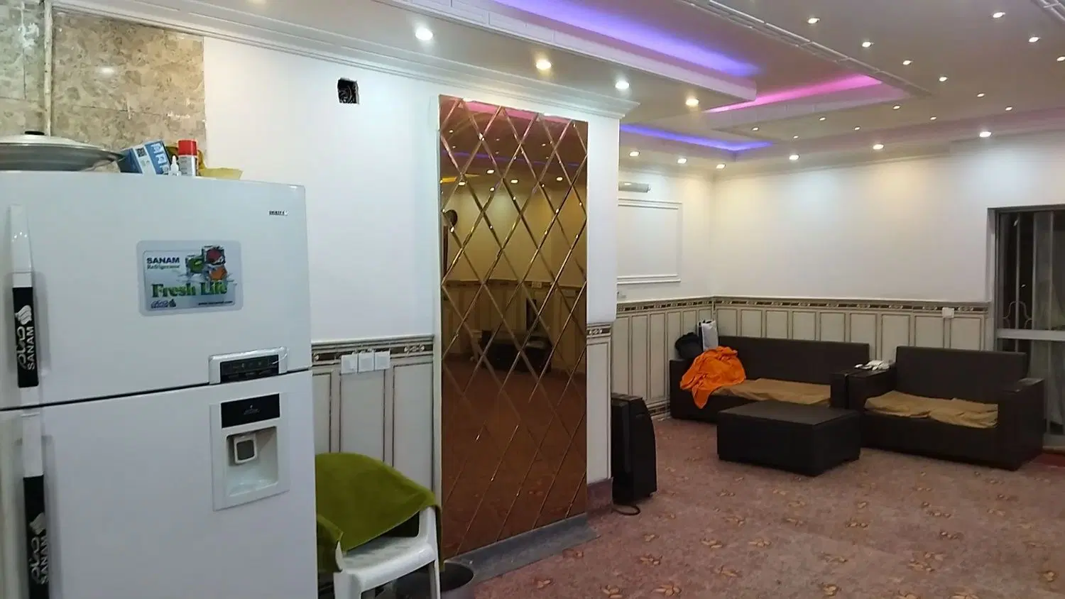 فروش خانه۱۲۶ متره،بازسازی شده،طبقه همکف ۴۰۰ دستگاه