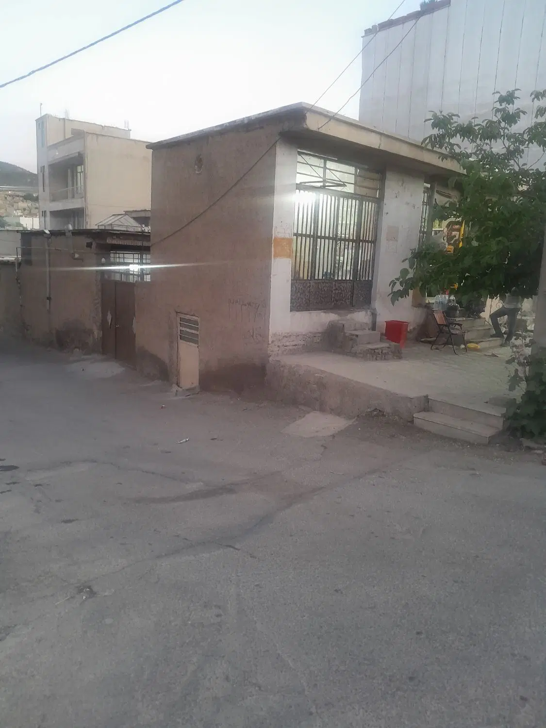 منزل تجاری ومسکونی